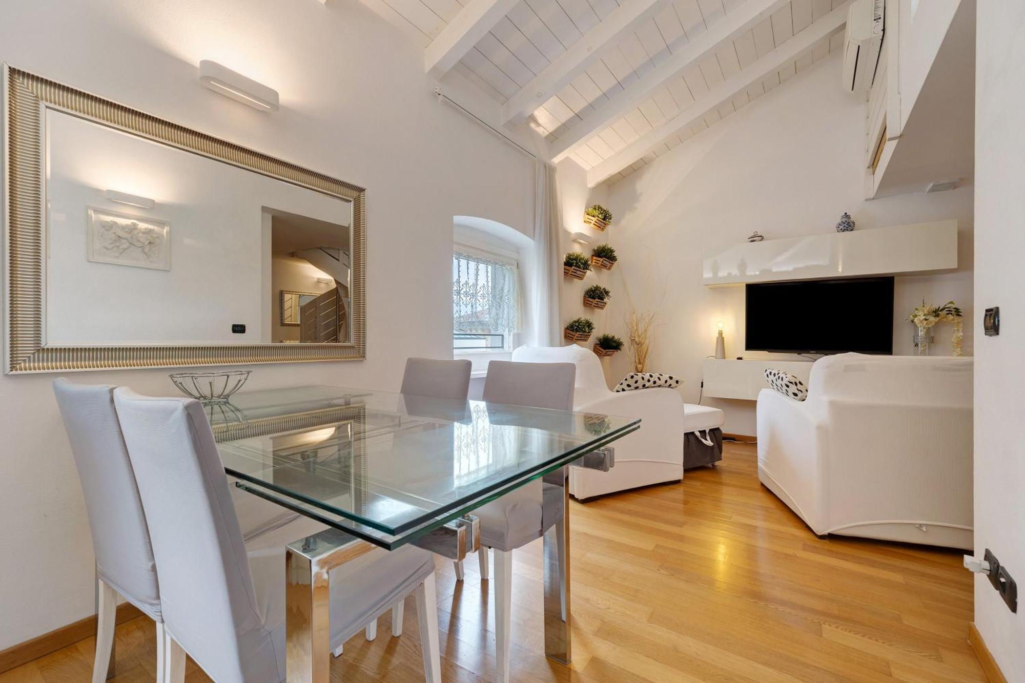 Appartamento White